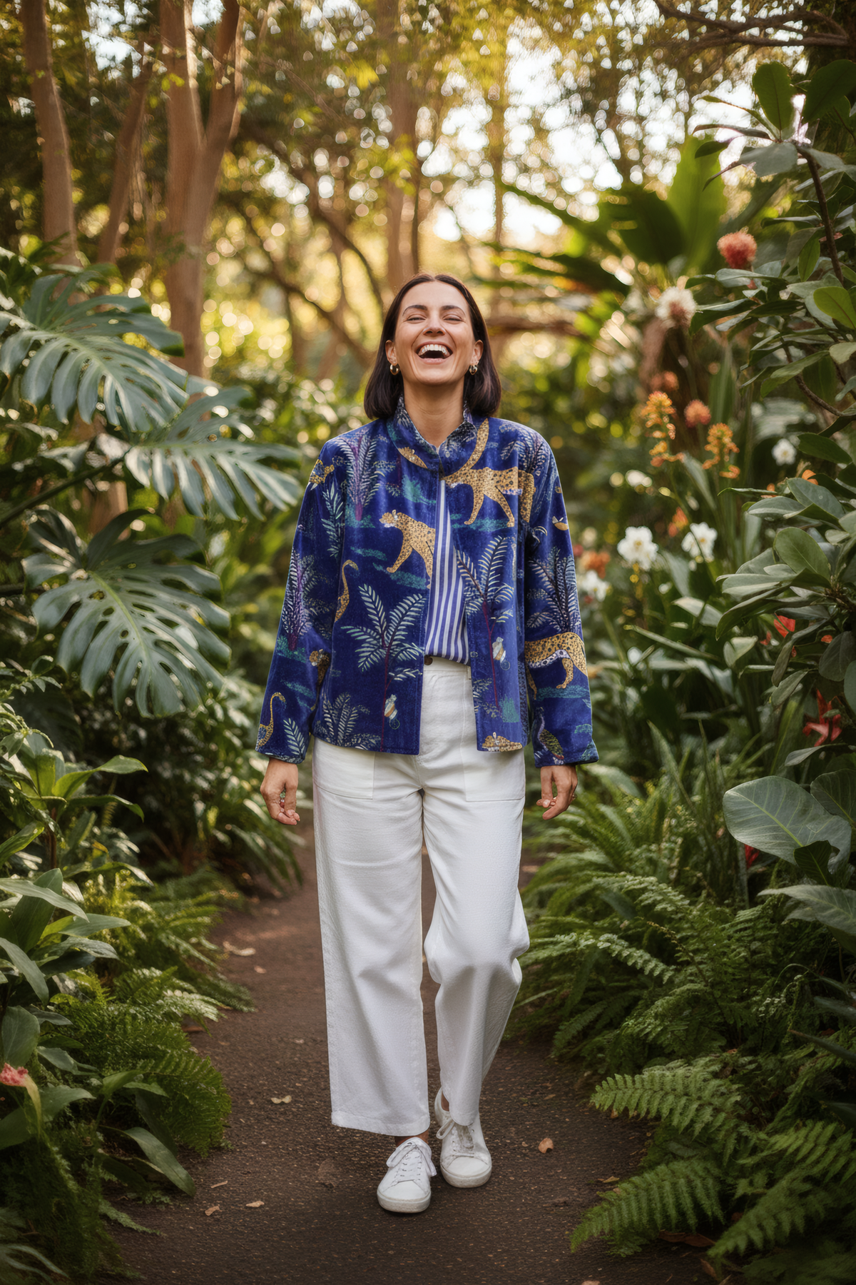Velvet Jungle Print Jacket – Front View – Botanical Garden – JAAMUN